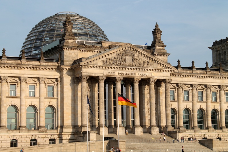 Bundestag/Reichstag, Außenansicht. - IMG_1513.JPG IMG_1513.JPG