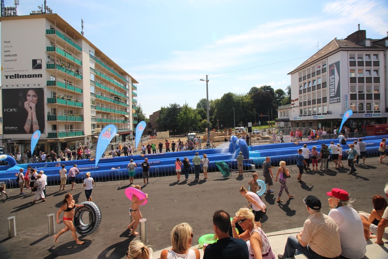 City-Slide vor Sonnenhausplatz - IMG_2653.JPG IMG_2653.JPG